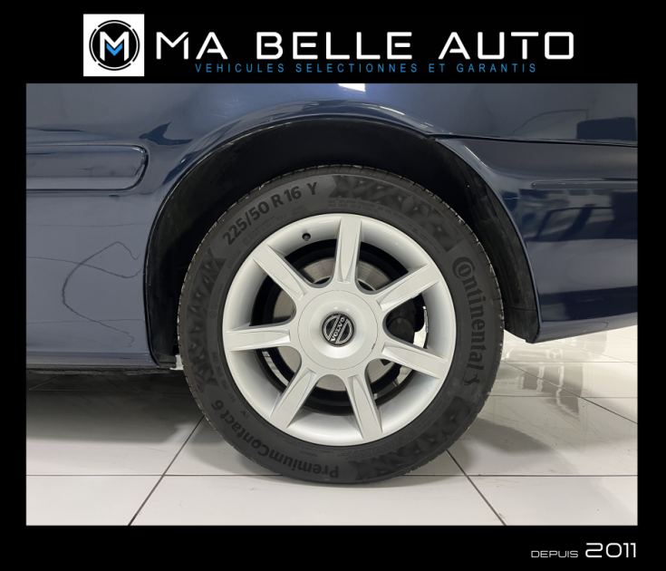 VOLVO C70 CABRIOLET 2.0 TURBO 163 SUMMUM / CARNET COMPLET / 90 euros mensuel