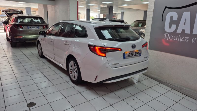 TOYOTA COROLLA TOURING SPORTS 122cv DYNAMIC BUSINESS/1 ERE MAIN/TVA RECUPERABLE