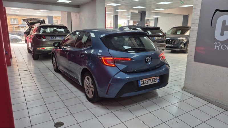 TOYOTA COROLLA BERLINE 122cv DYNAMIC BUSINESS/1 ERE MAIN/TVA RECUPERABLE