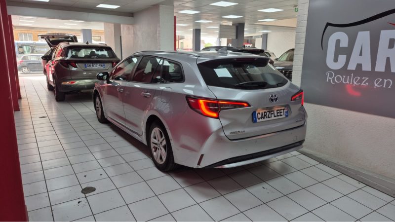 TOYOTA COROLLA TOURING SPORTS 122cv DYNAMIC BUSINESS/1 ERE MAIN/TVA RECUPERABLE
