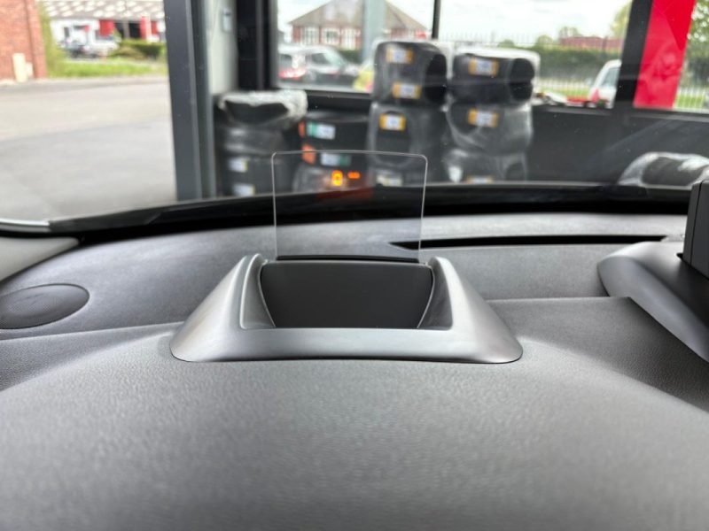 🔹 PEUGEOT 3008 1.6 HDI 115 Féline🌅 Toit panoramique ✨ Intérieur cuir🛡️ Garantie 6 mois