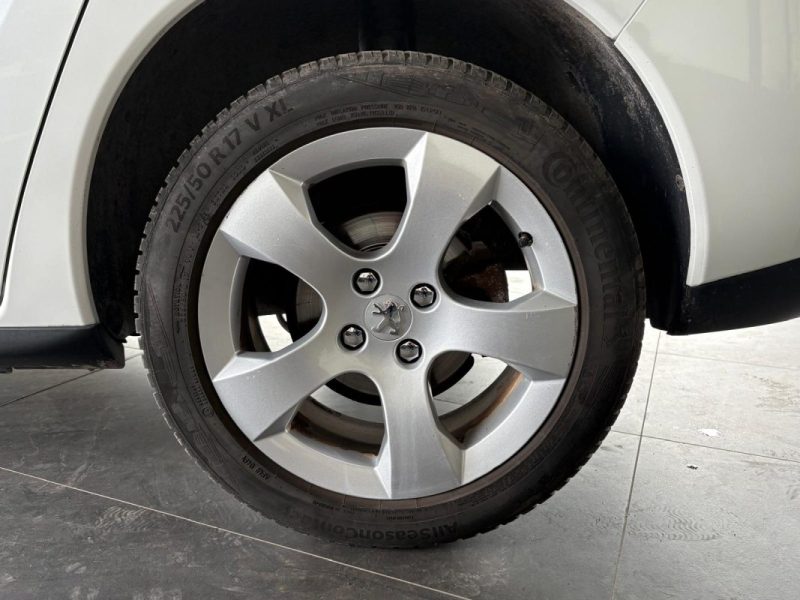 🔹 PEUGEOT 3008 1.6 HDI 115 Féline🌅 Toit panoramique ✨ Intérieur cuir🛡️ Garantie 6 mois
