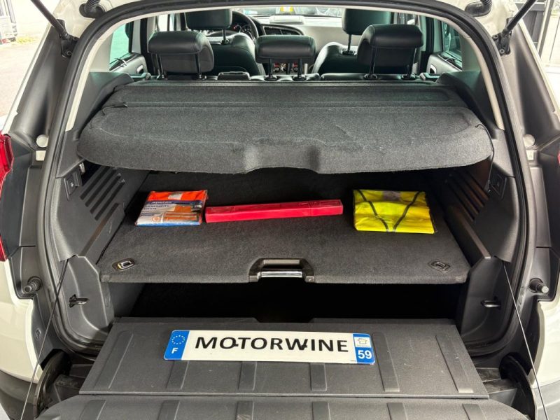 🔹 PEUGEOT 3008 1.6 HDI 115 Féline🌅 Toit panoramique ✨ Intérieur cuir🛡️ Garantie 6 mois