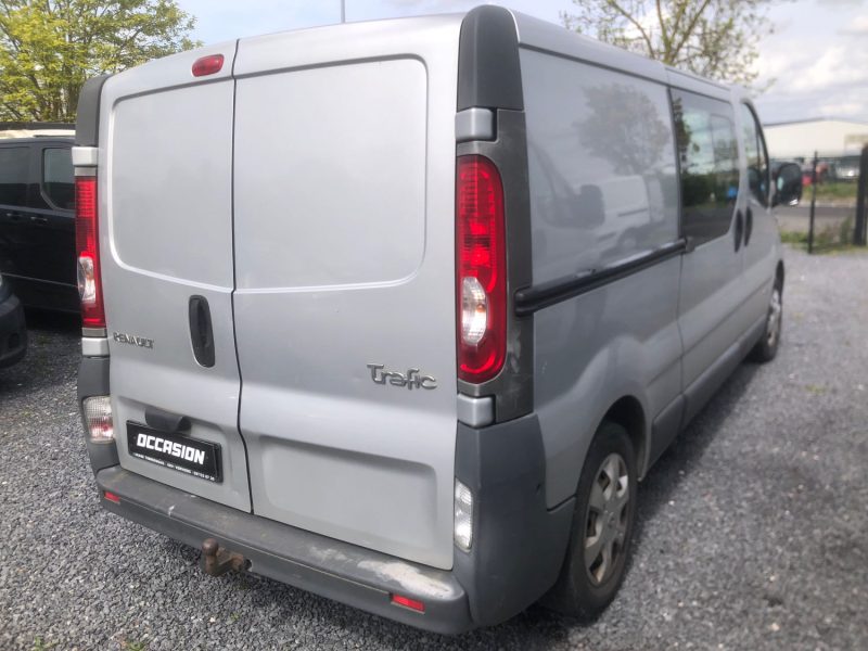 RENAULT RENAULT TRAFIC 2011 - Diesel - Boîte manuelle - GENERATION 2.0 DCI 115