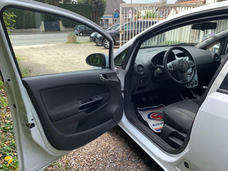 OPEL CORSA 1.2 TWINPORT 80 ENJOY EASYTRONIC 2011