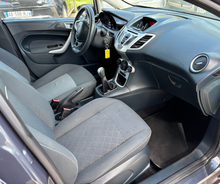FORD FIESTA 1400 TDCI 70 TREND PACK 2012