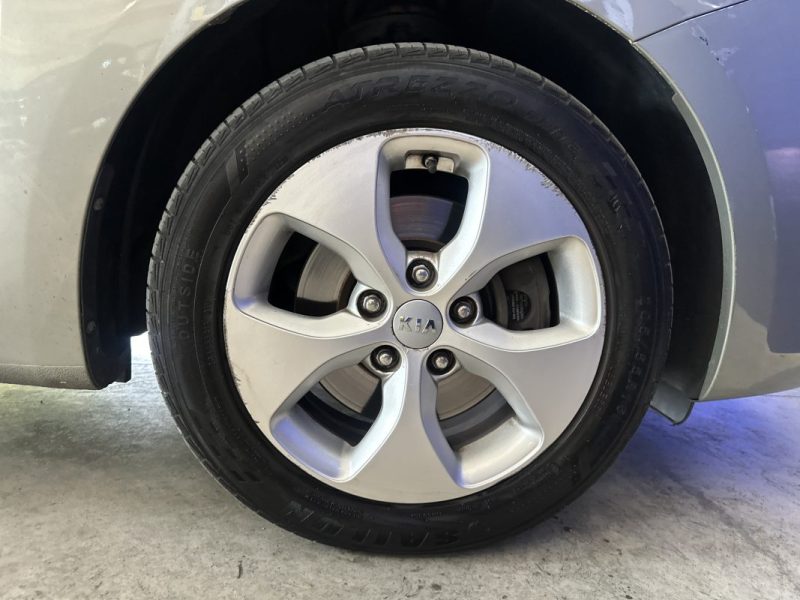 KIA CARENS 1.7 CRDI 116 CH BVM 7 PLACES  2014