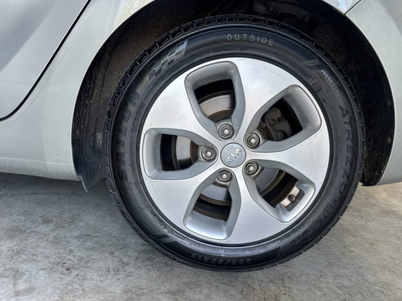 KIA CARENS 1.7 CRDI 116 CH BVM 7 PLACES  2014