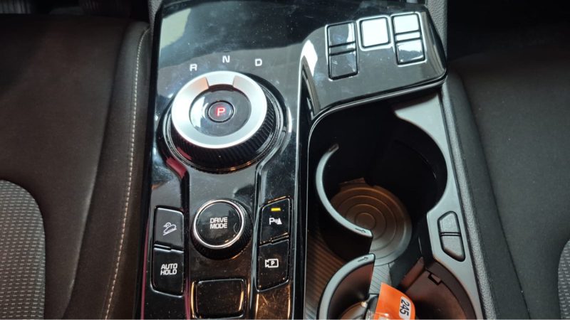 KIA SPORTAGE 1.6 HYBRIDE ESSENCE HEV 230cv ACTIVE/1 ERE MAIN/TVA RECUPERABLE