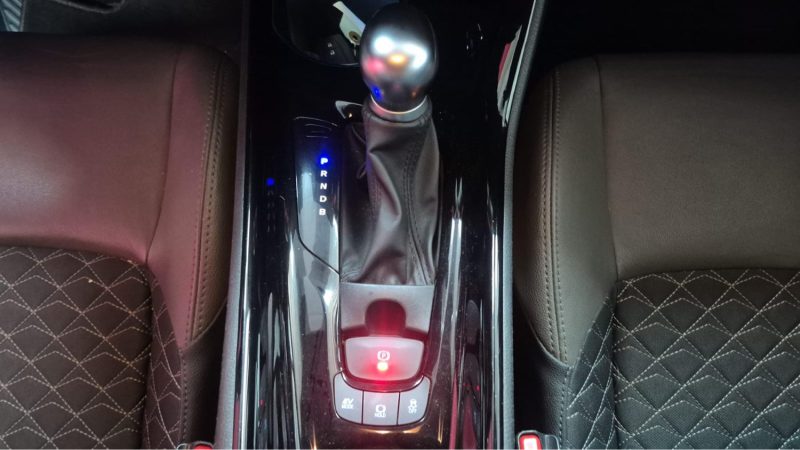 TOYOTA C-HR PHASE 2 SUV HYBRIDE 122cv DISTINCTIVE/1 ERE MAIN/TVA RECUPERABLE
