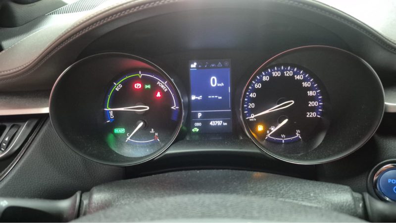 TOYOTA C-HR PHASE 2 SUV HYBRIDE 122cv DISTINCTIVE/1 ERE MAIN/TVA RECUPERABLE
