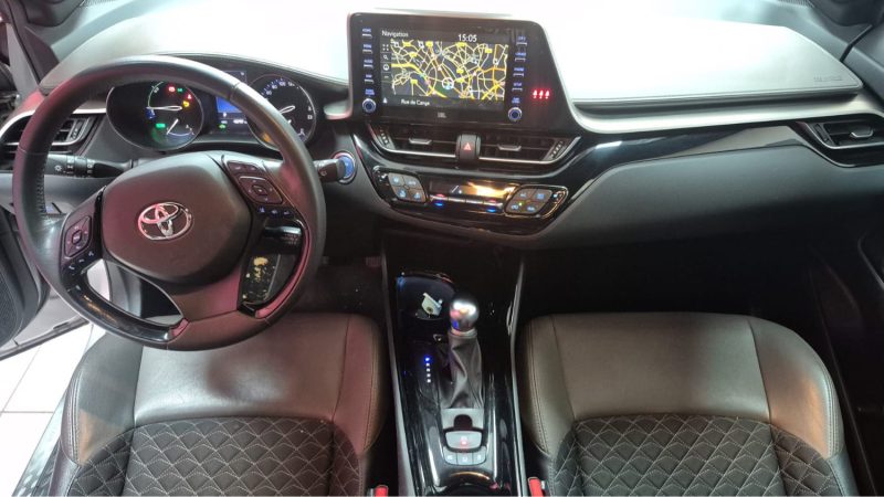 TOYOTA C-HR PHASE 2 SUV HYBRIDE 122cv DISTINCTIVE/1 ERE MAIN/TVA RECUPERABLE