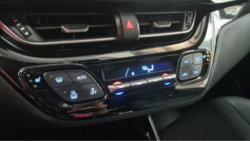TOYOTA C-HR PHASE 2 SUV HYBRIDE 122cv DESIGN ULTIMATE/1 ERE MAIN/TVA RECUPERABLE