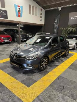 MAGNIFIQUE RENAULT CLIO IV LIMITED 0.9 TCE 90CH (ÉCRAN MULTIMÉDIA, BLUETOOTH, CLIMATISATION)