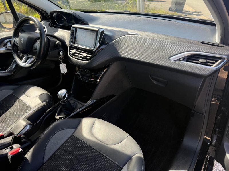 PEUGEOT 2008  1.6 BLUEHDI 120 ALLURE 
