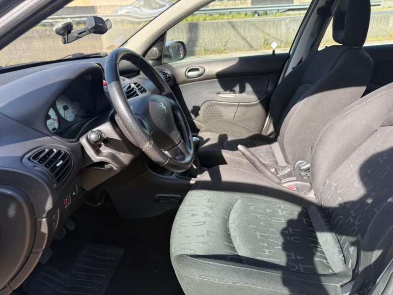 PEUGEOT 206 SW XS 1.4E 16V 90CH 