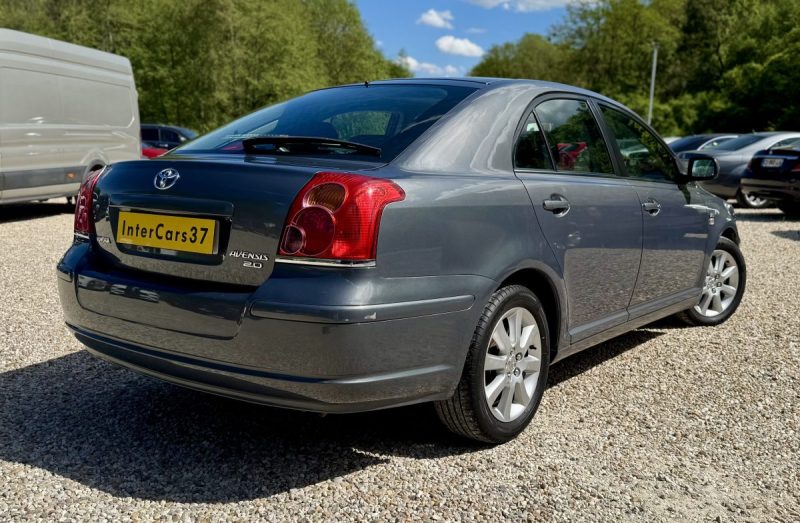 TOYOTA AVENSIS 2.0 D-4D 116CV 2003