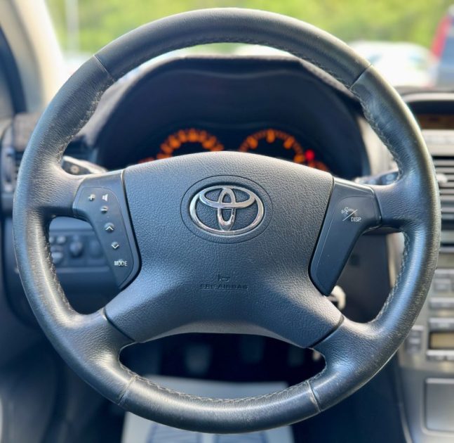 TOYOTA AVENSIS 2.0 D-4D 116CV 2003