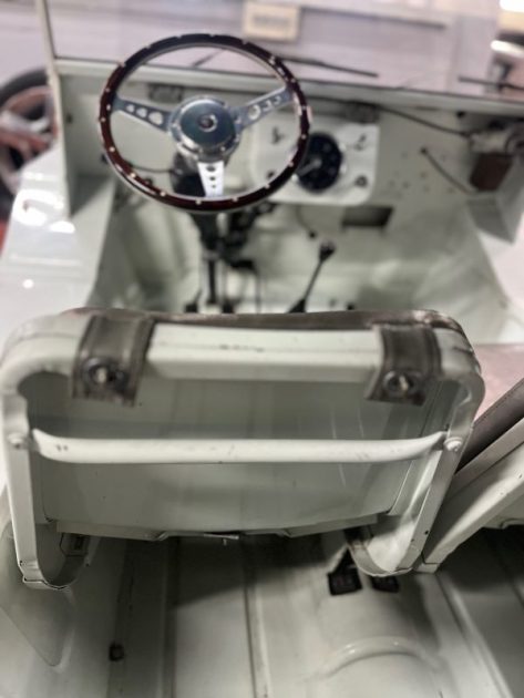 AUSTIN MINI MOKE mk1 1968
