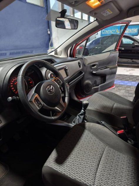 TOYOTA YARIS 100cv VVT-I DYNAMIC 5P faible kilométrage 