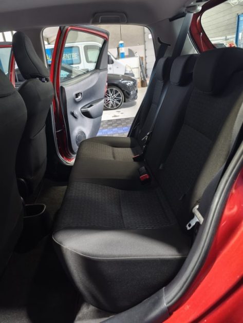 TOYOTA YARIS 100cv VVT-I DYNAMIC 5P faible kilométrage 