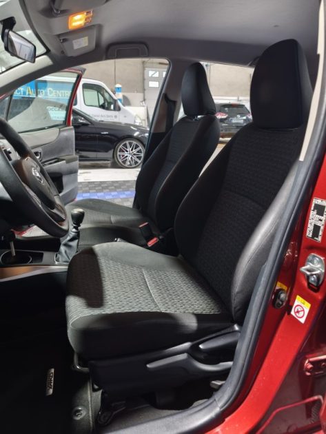 TOYOTA YARIS 100cv VVT-I DYNAMIC 5P faible kilométrage 