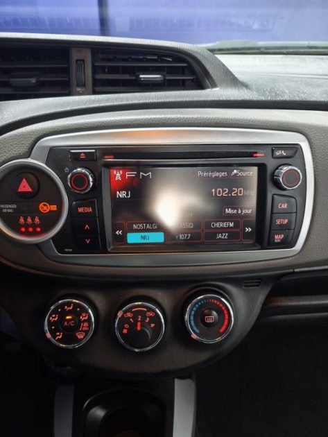 TOYOTA YARIS 100cv VVT-I DYNAMIC 5P faible kilométrage 
