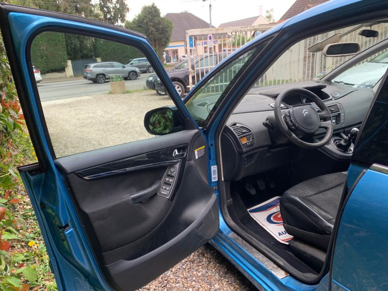 CITROEN C4 1.6 HDI 110 ATTRACTION 2011