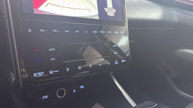 HYUNDAI TUCSON 1.6 SUV HYBRIDE ESSENCE 230cv BUSINESS/1 ERE MAIN/TVA RECUPERABLE