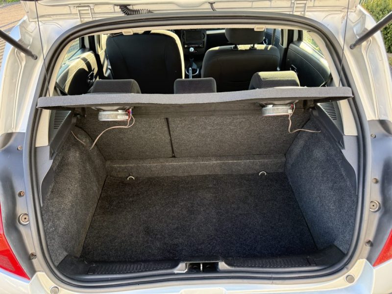 Renault Clio III 1.6 16v 110ch Expression  Pour pro ou mécaniciens 