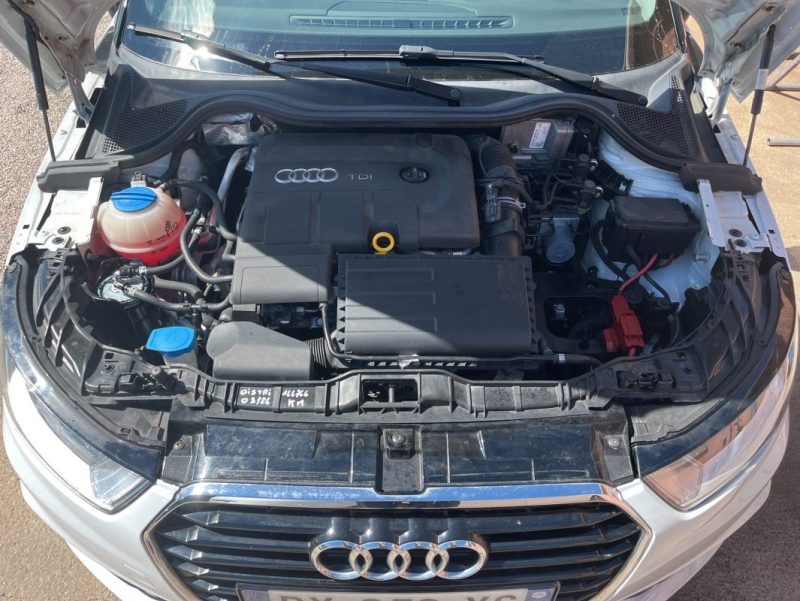 AUDI A1 SPORTBACK 1.4 TDI 90 ch ULTRA S LINE 2015