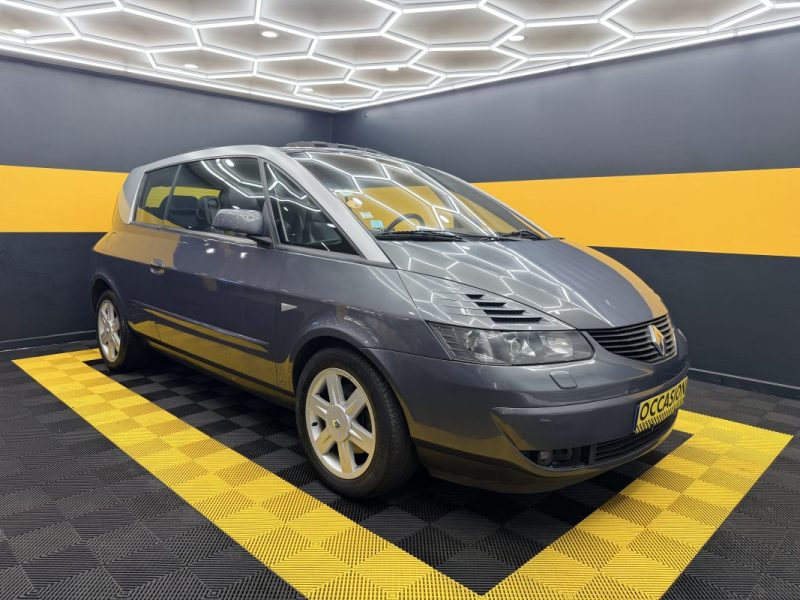RENAULT AVANTIME 3.0 V6 207CH