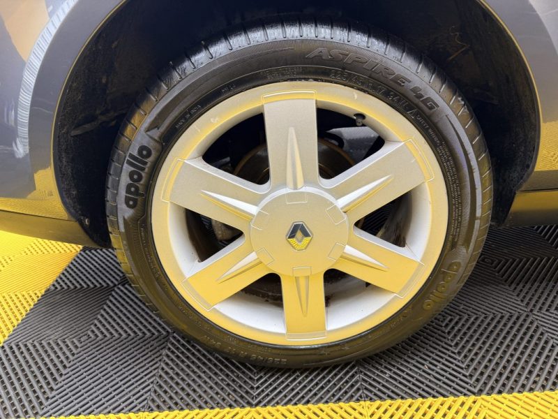 RENAULT AVANTIME 3.0 V6 207CH