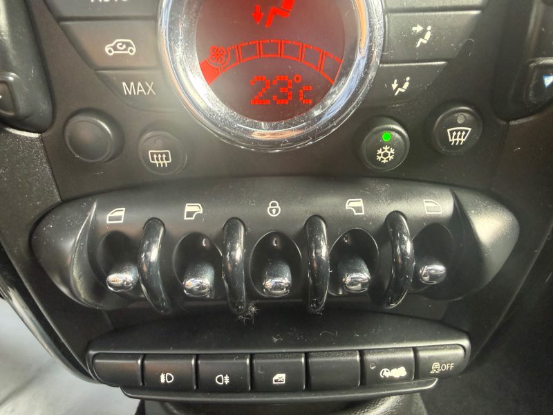 MINI 2 R60 COUNTRYMAN 1.6D - 111CV 16V TURBO COOPER D  2011