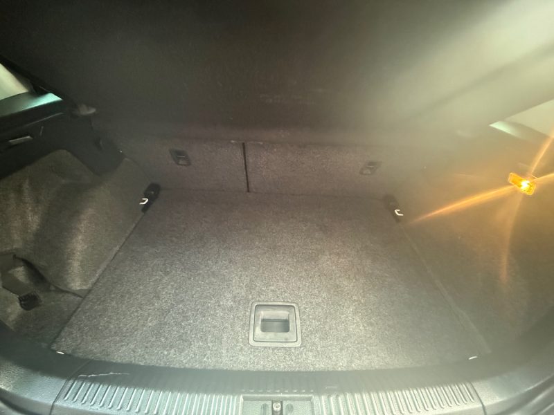 VOLKSWAGEN POLO 5 1.2I - 12V 60CV 1ER MAIN 5 PORTES 2013