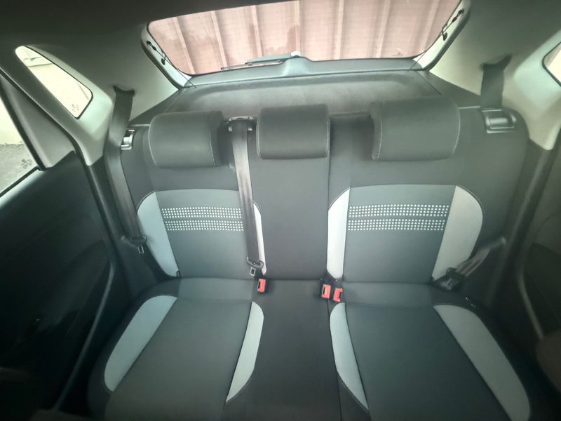 VOLKSWAGEN POLO 5 1.2I - 12V 60CV 1ER MAIN 5 PORTES 2013