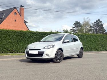✅ Magnifique RENAULT CLIO 1.2 Dynamique Première Main