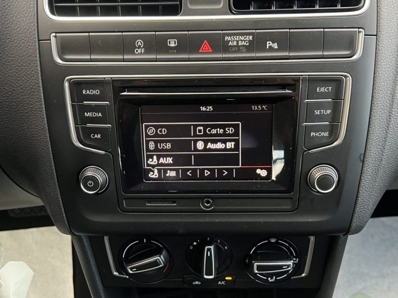 VOLKSWAGEN POLO 5 V PHASE 2 1.2 TSI 90 Cv BOITE AUTOMATIQUE DSG7 5 PORTES 59 600 Kms - GARANTIE 1 AN