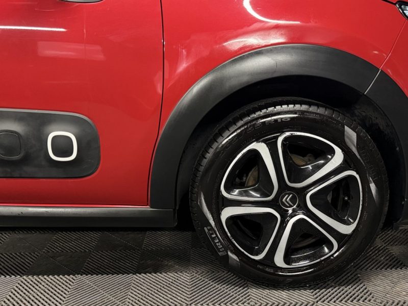 CITROEN C3 III SHINE 1.2 110 Cv ECRAN GPS APPLE CARPLAY & ANDROID - GARANTIE 1 AN