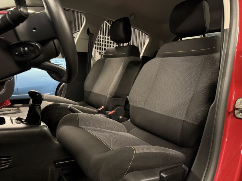 CITROEN C3 III SHINE 1.2 110 Cv ECRAN GPS APPLE CARPLAY & ANDROID - GARANTIE 1 AN