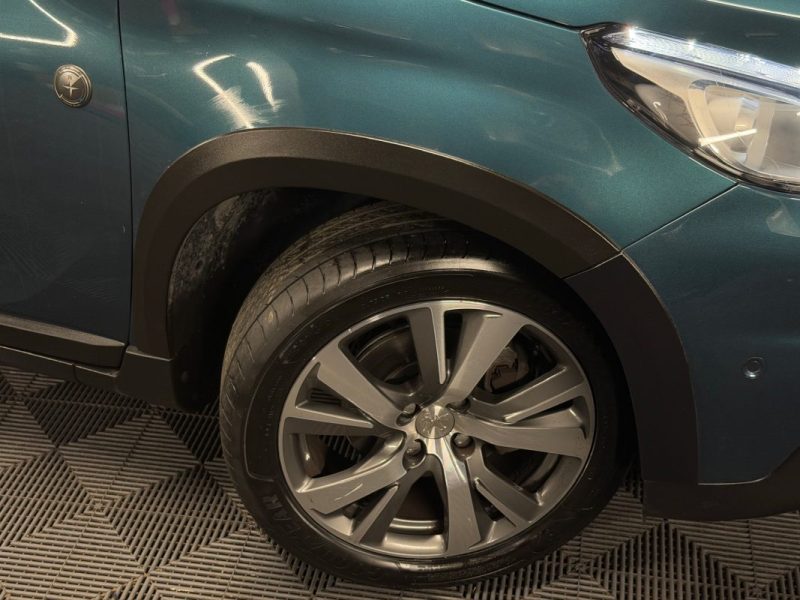 PEUGEOT 2008 CROSSWAY 1.2 130 Cv APPLE CARPLAY & ANDROID TOIT PANORAMIQUE BVM6 ECRAN GPS Garantie1an