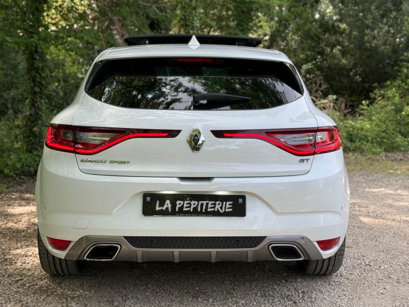 RENAULT MEGANE IV 1.6 TCE 205 GT EDC 2017