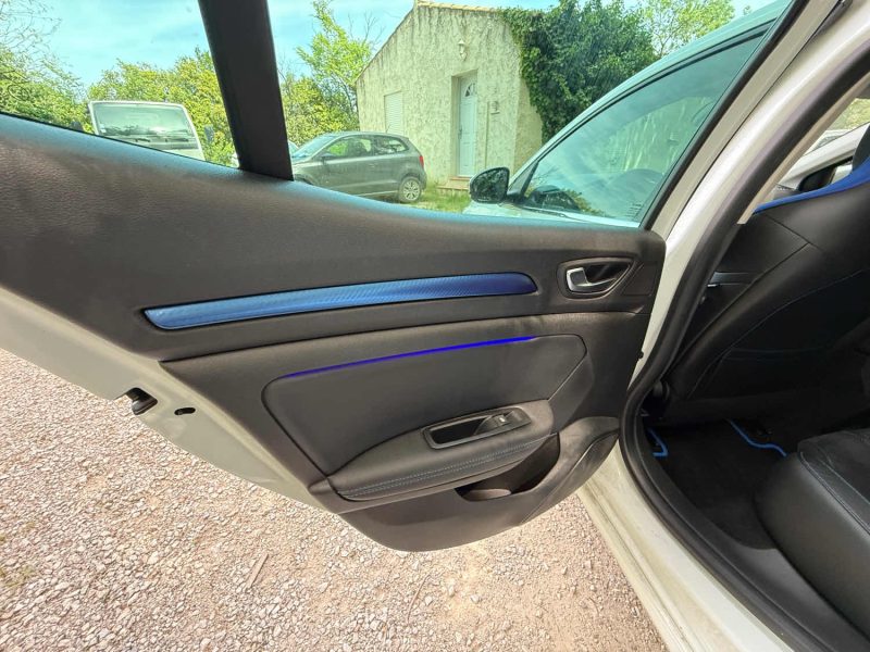 RENAULT MEGANE IV 1.6 TCE 205 GT EDC 2017