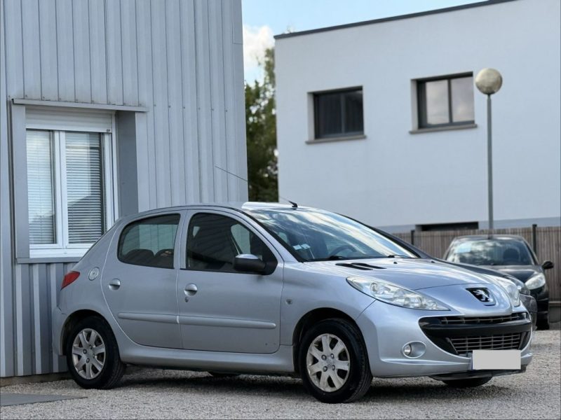 PEUGEOT 206+ 1.1I 60CV URBAN 2011 124 000KM