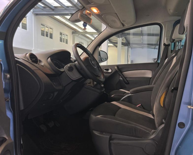 RENAULT KANGOO 1.6 105 CH  