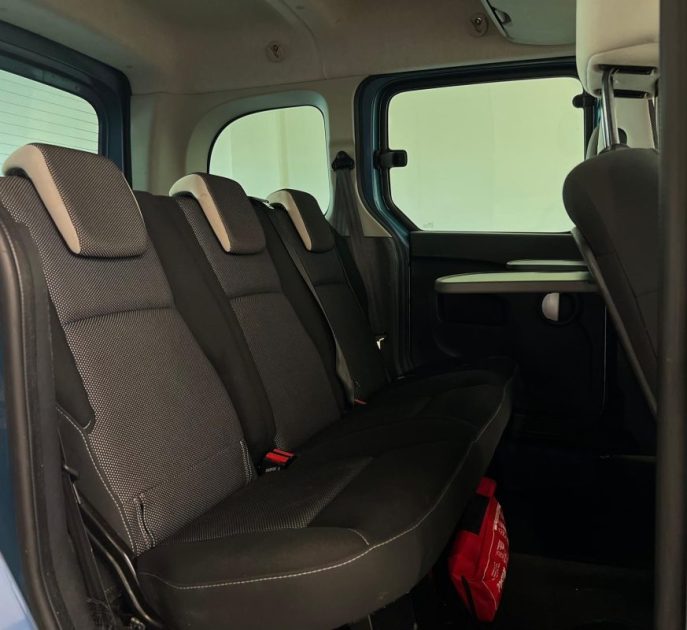 RENAULT KANGOO 1.6 105 CH  