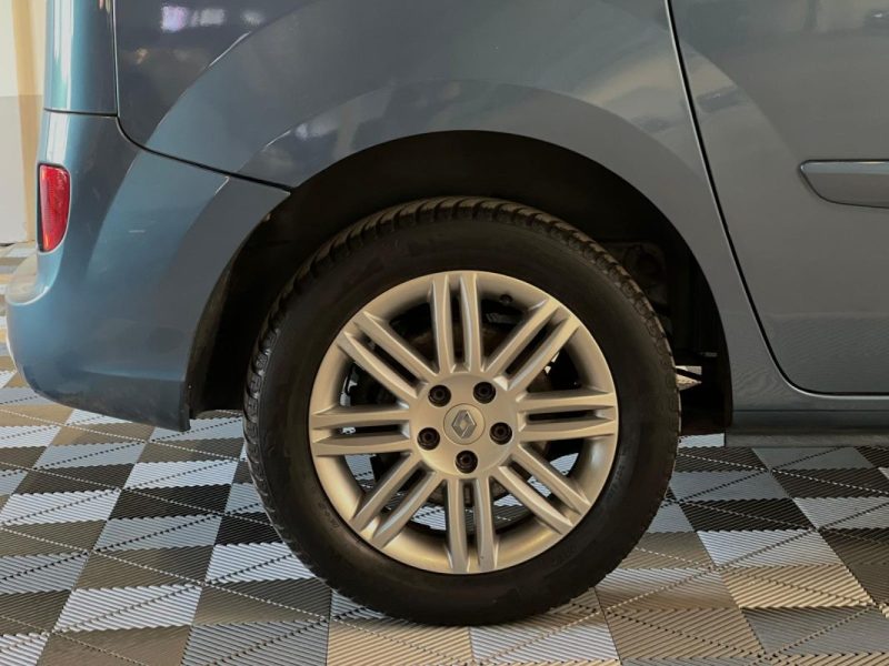 RENAULT KANGOO 1.6 105 CH  