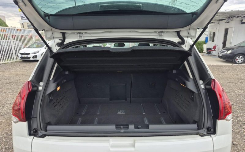 PEUGEOT 3008 I 2.0 HDi 16V FAP 200 Hybrid4  163 cv
