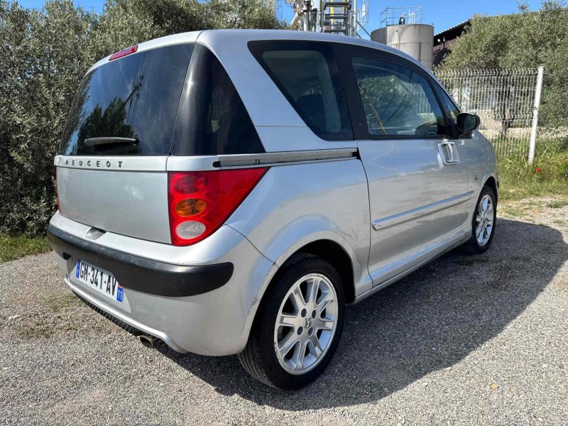 PEUGEOT 1007 1.6 ESSENCE 110 Cv SPORTY BOITE AUTO