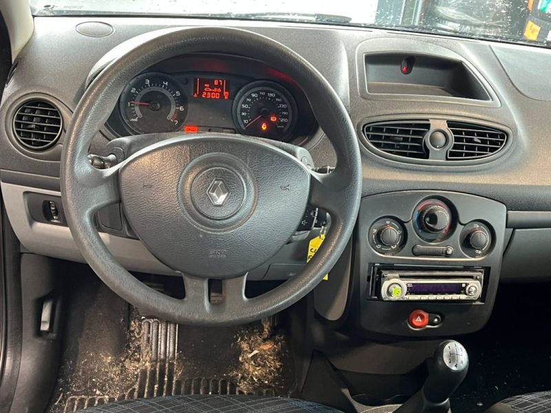 🚗 RENAULT CLIO III 1.2 16V ⚙️ CONFORT DYNAMIQUE ❄️ Climatisation 📱 Bluetooth